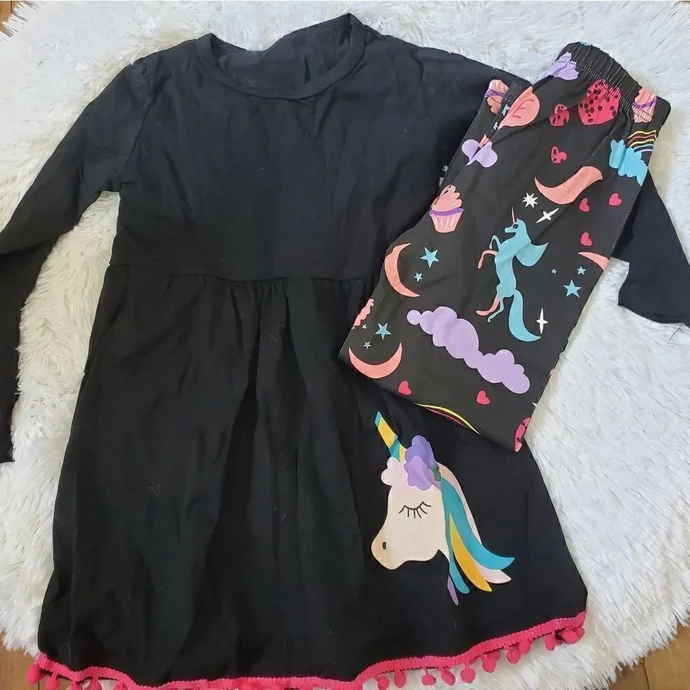 Girl's Unicorn 2 piece Outfit Size Small 5/6